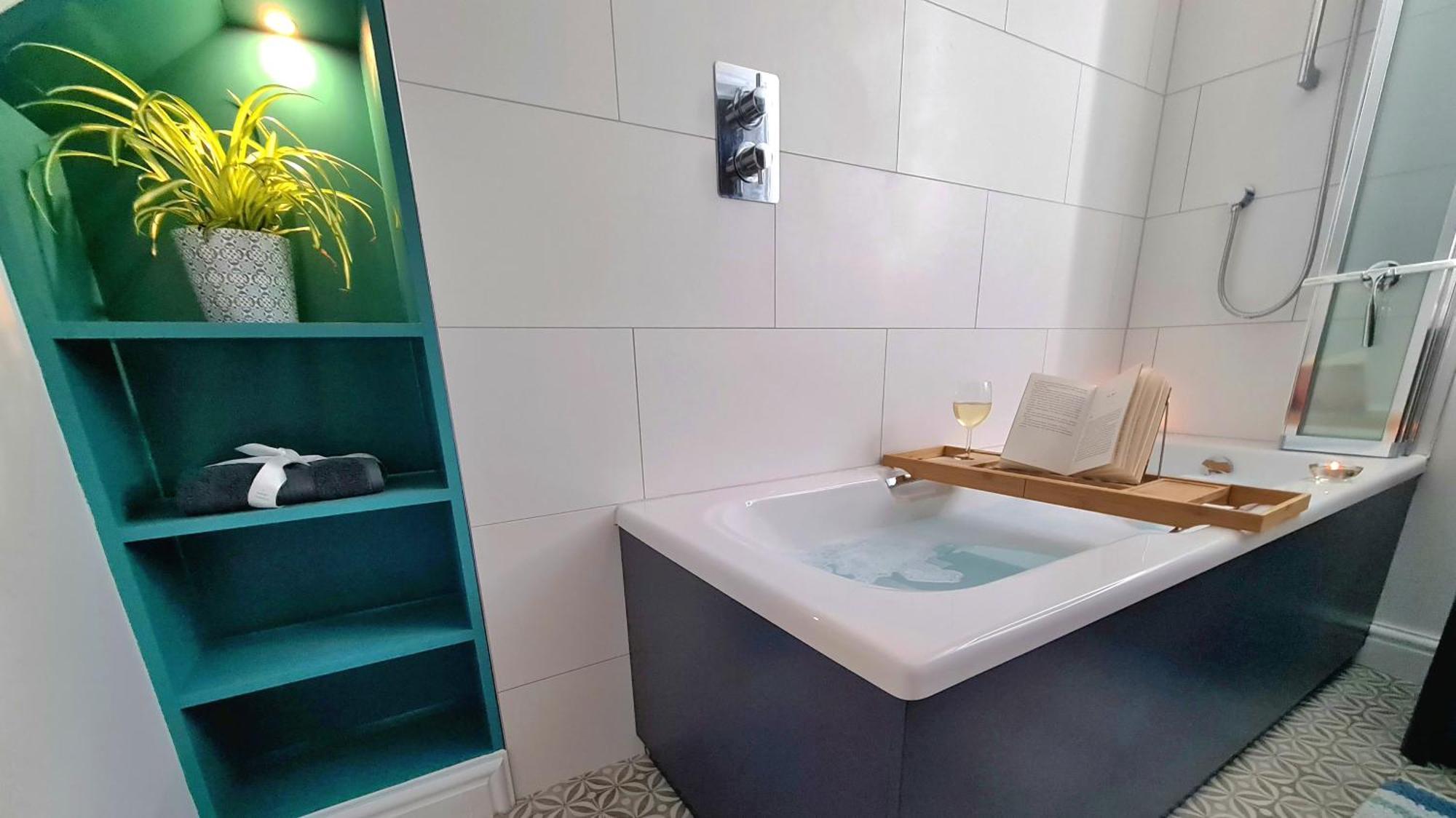 Вилла The Hideaway - Luxury Townhouse Вэрхэм Экстерьер фото